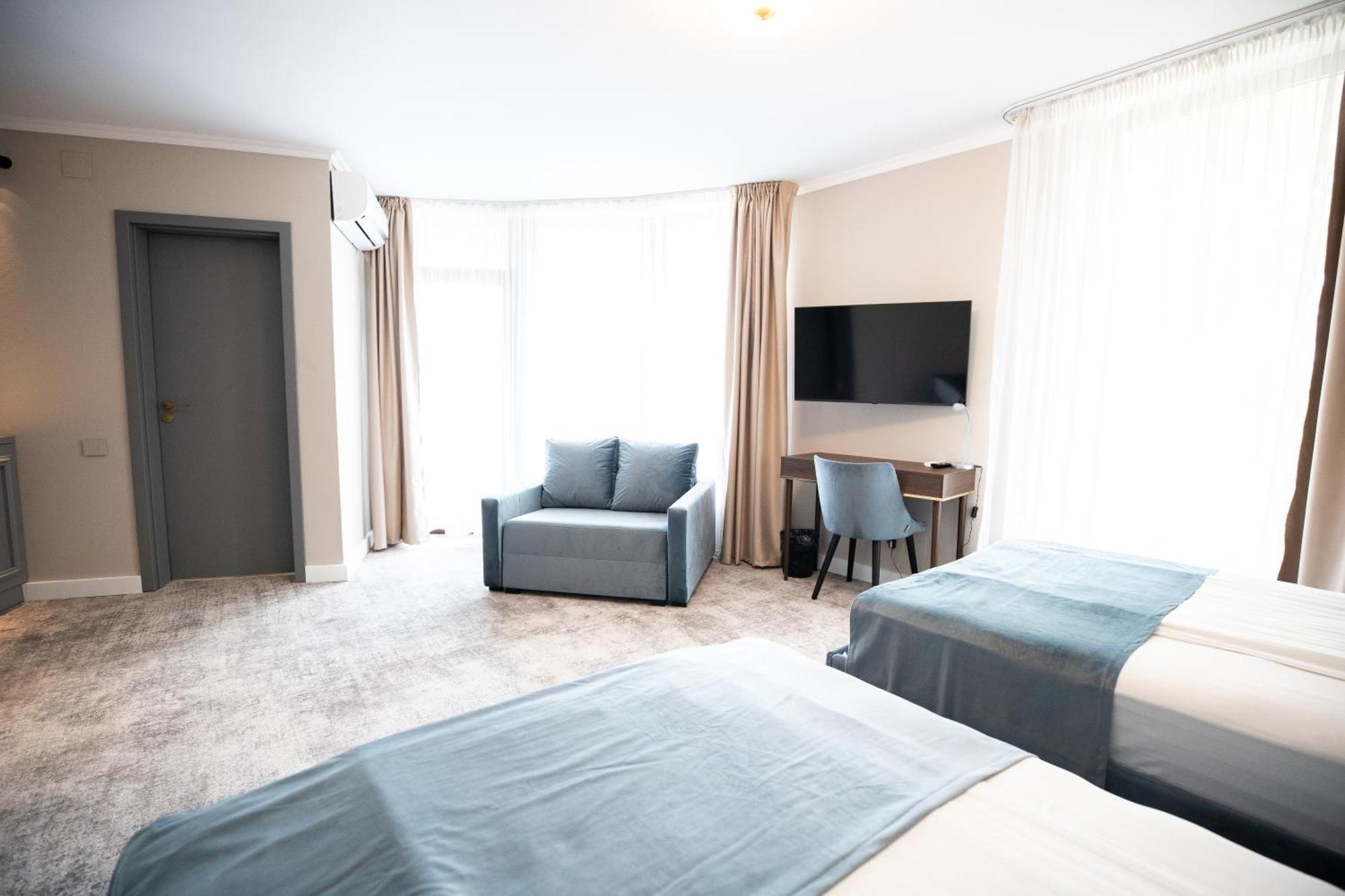 Hotel Meridian Клуж-Напока Екстериор снимка