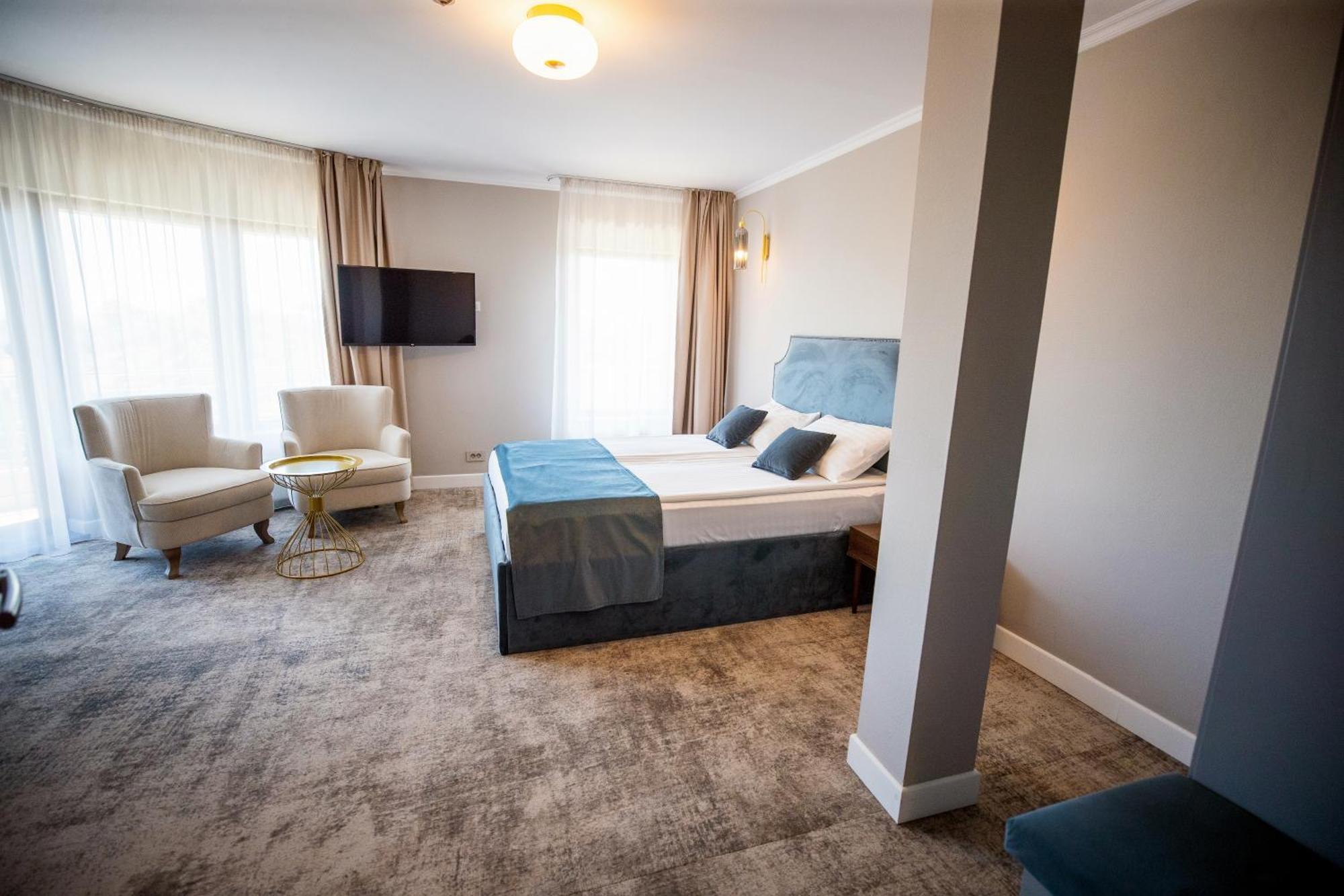 Hotel Meridian Клуж-Напока Екстериор снимка