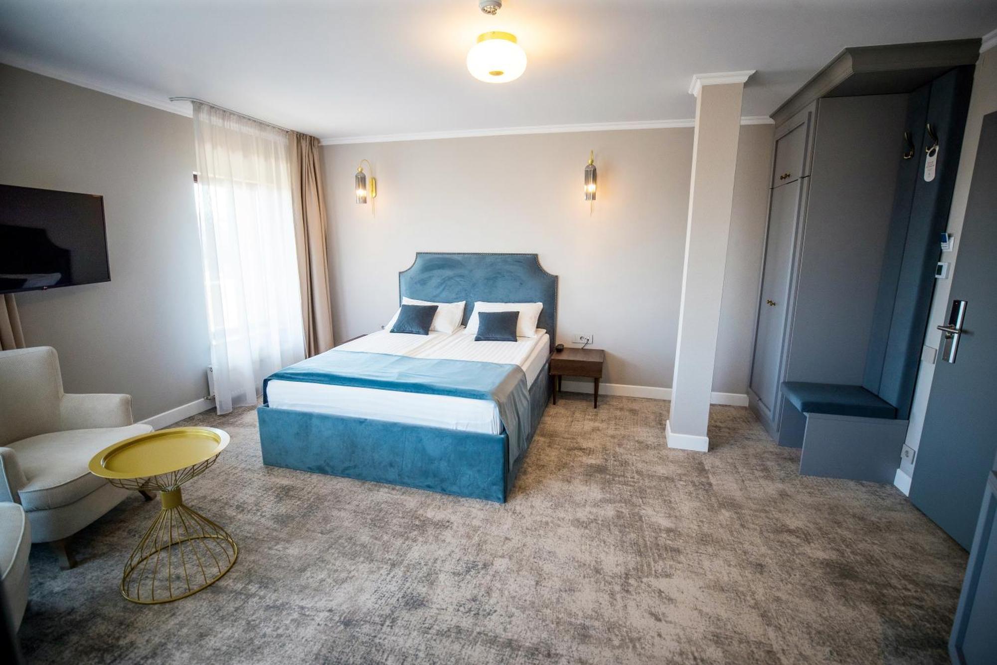 Hotel Meridian Клуж-Напока Екстериор снимка